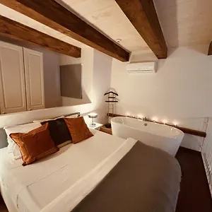 Casa Cara , Birgu Málta